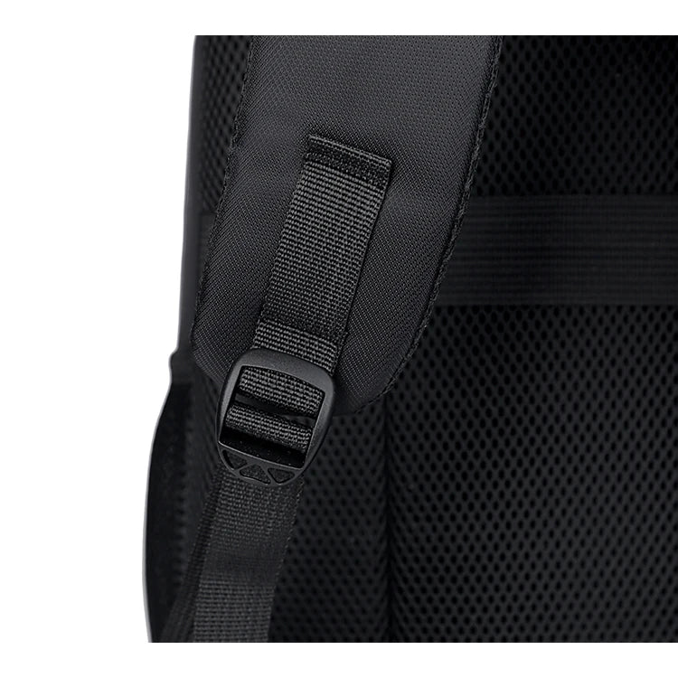 Travel backpack with large capacity and durability, laptop backpack for campus and commuting, hiking trip