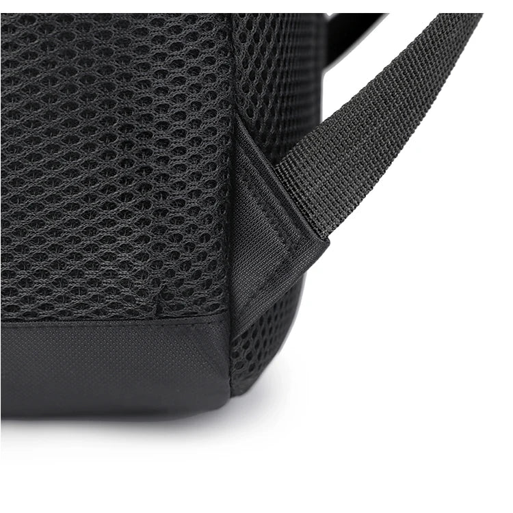 Travel backpack with large capacity and durability, laptop backpack for campus and commuting, hiking trip